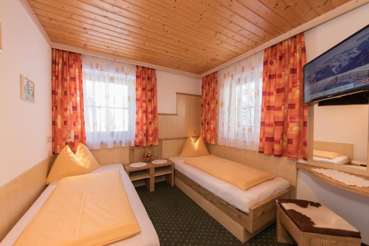 Appartement-Gaestehaus Marie Anderl Зальбах-Хинтерглемм Экстерьер фото